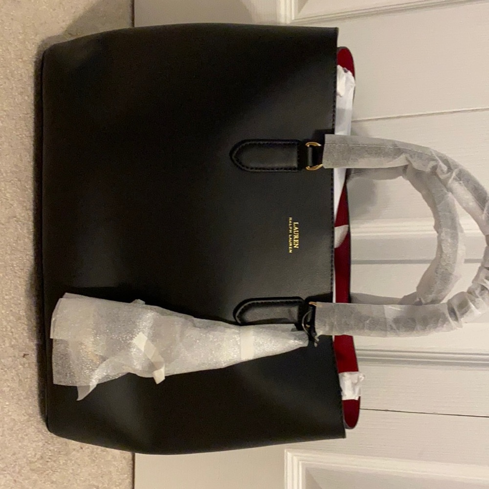 New: expandable, dust bag & shoulder strap